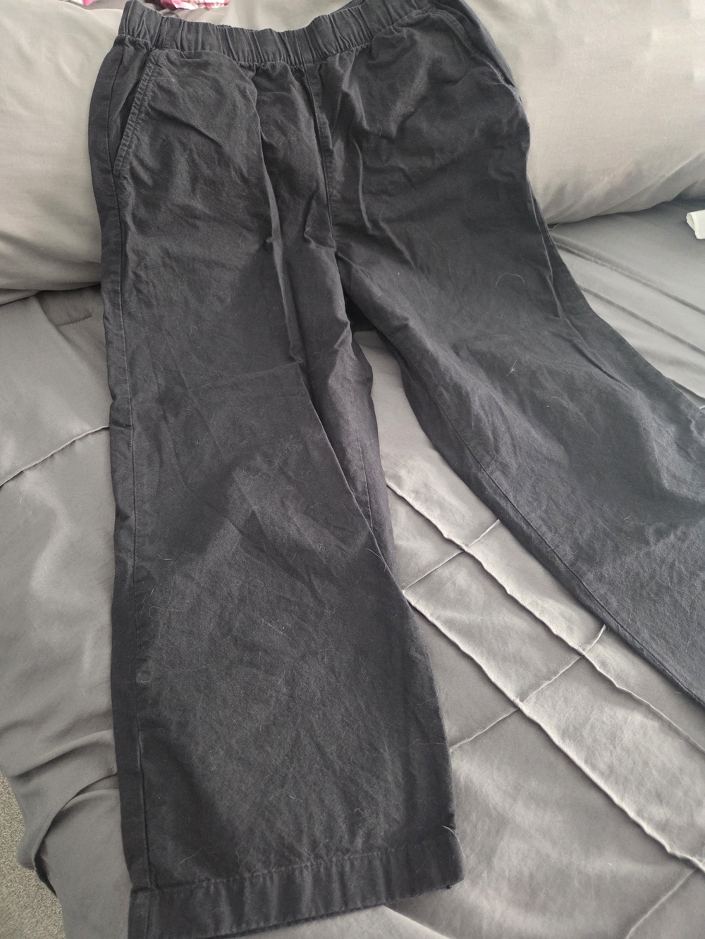 Uniqlo Black Women's Elastic-Waist Chinos